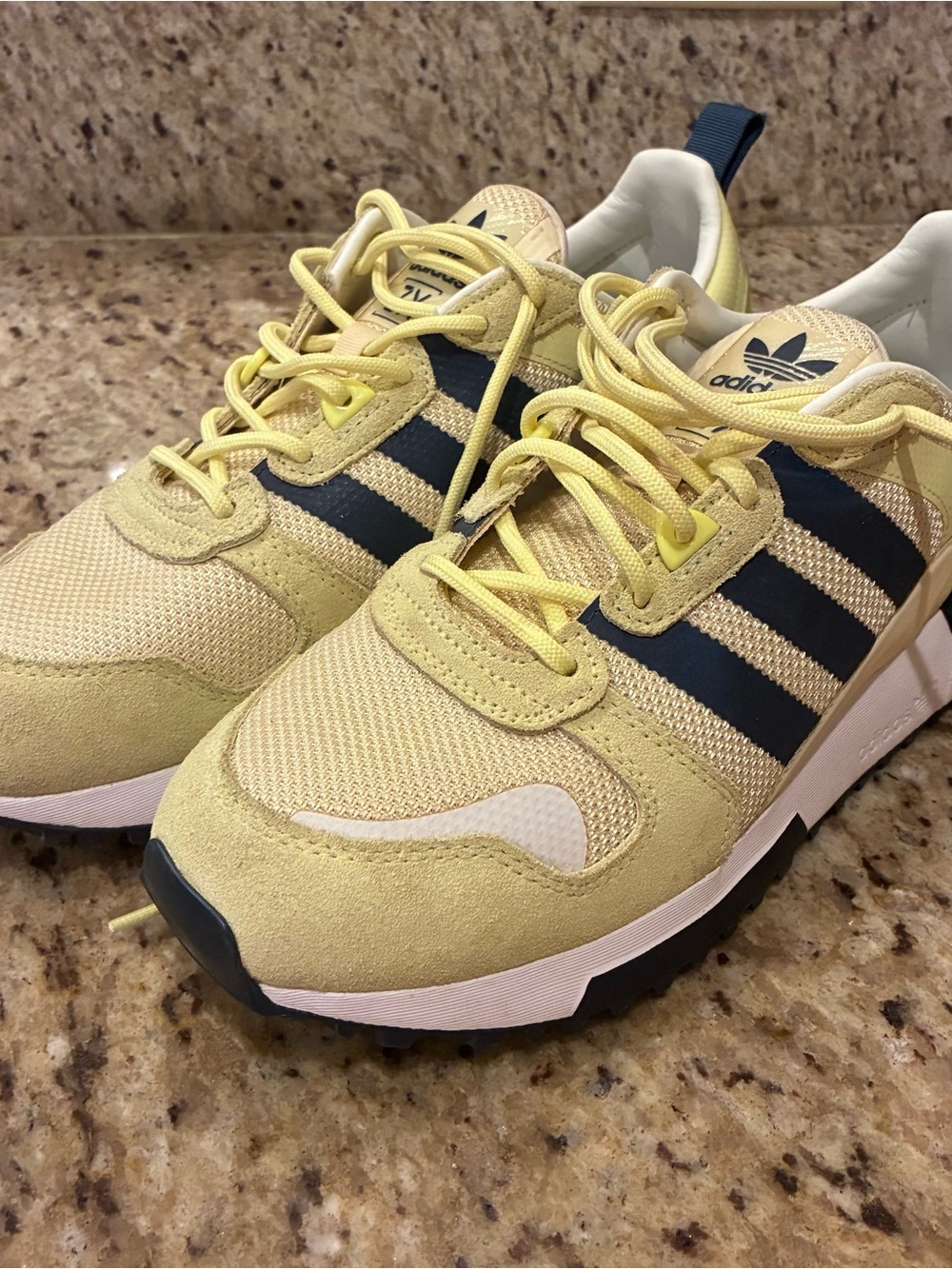 Adidas ZX 700 HD Pulse Yellow Crew Navy Men's Size 9